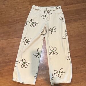 Cream Floral Wide-Leg Jeans